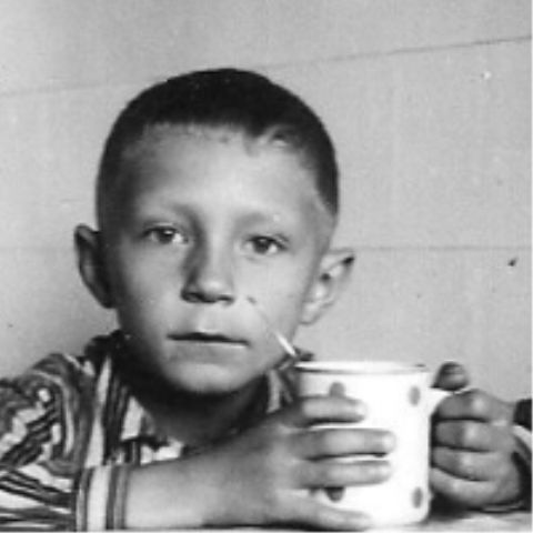 az albumos 1954-ben.jpg